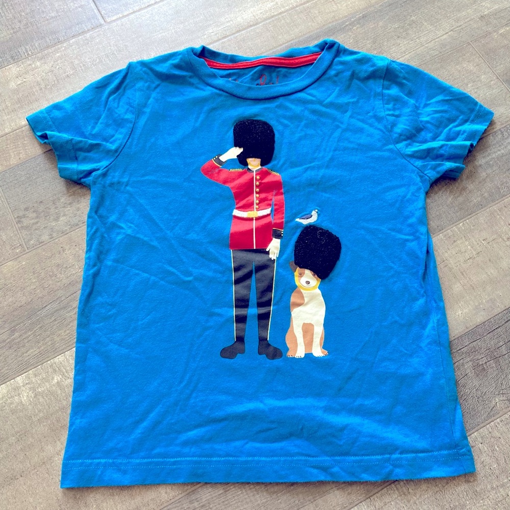 Mini Boden Blue Tee with Guard and Dog // Sz 3-4